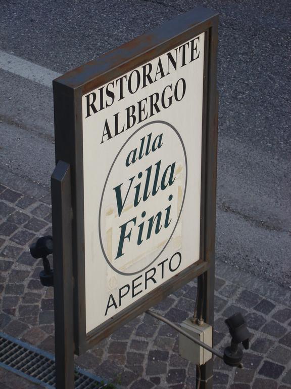 Hotel Alla Villa Fini Доло Экстерьер фото