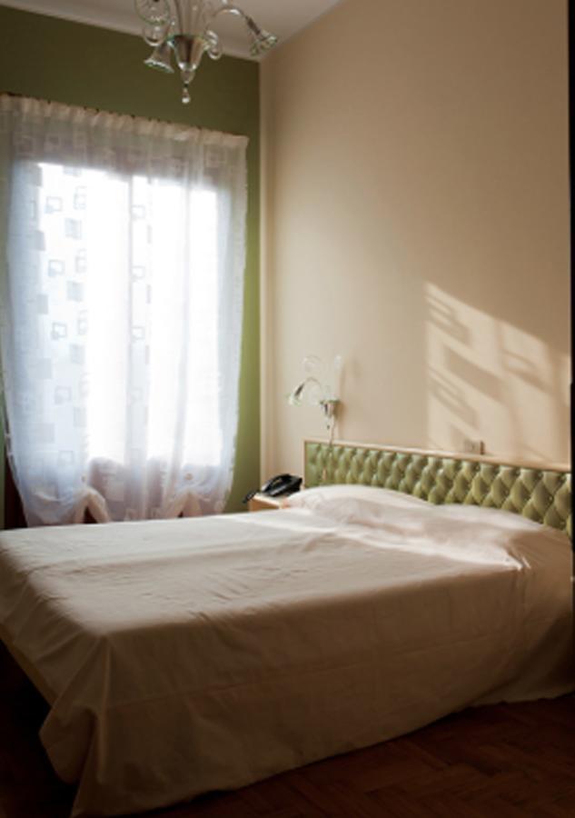 Hotel Alla Villa Fini Доло Экстерьер фото