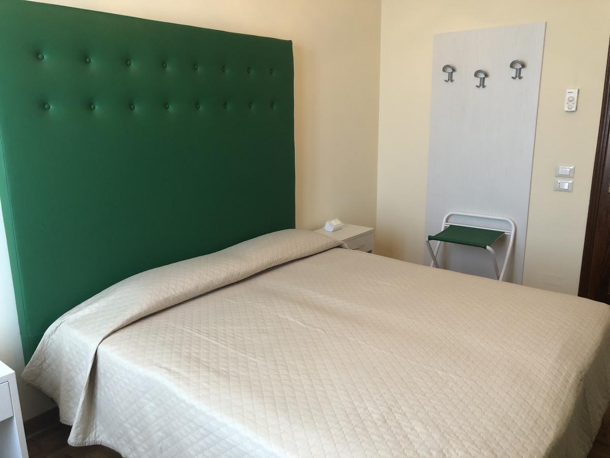 Hotel Alla Villa Fini Доло Экстерьер фото